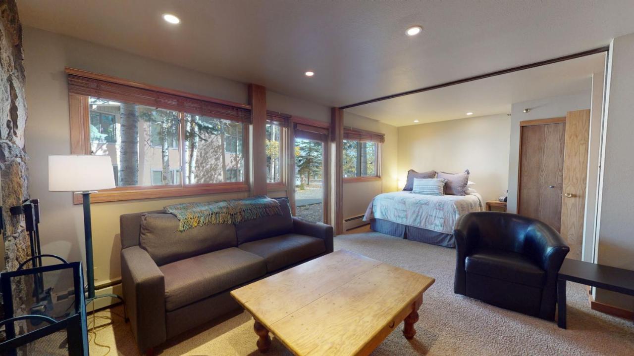 Laurelwood Condominiums スノーマス・ビレッジ エクステリア 写真