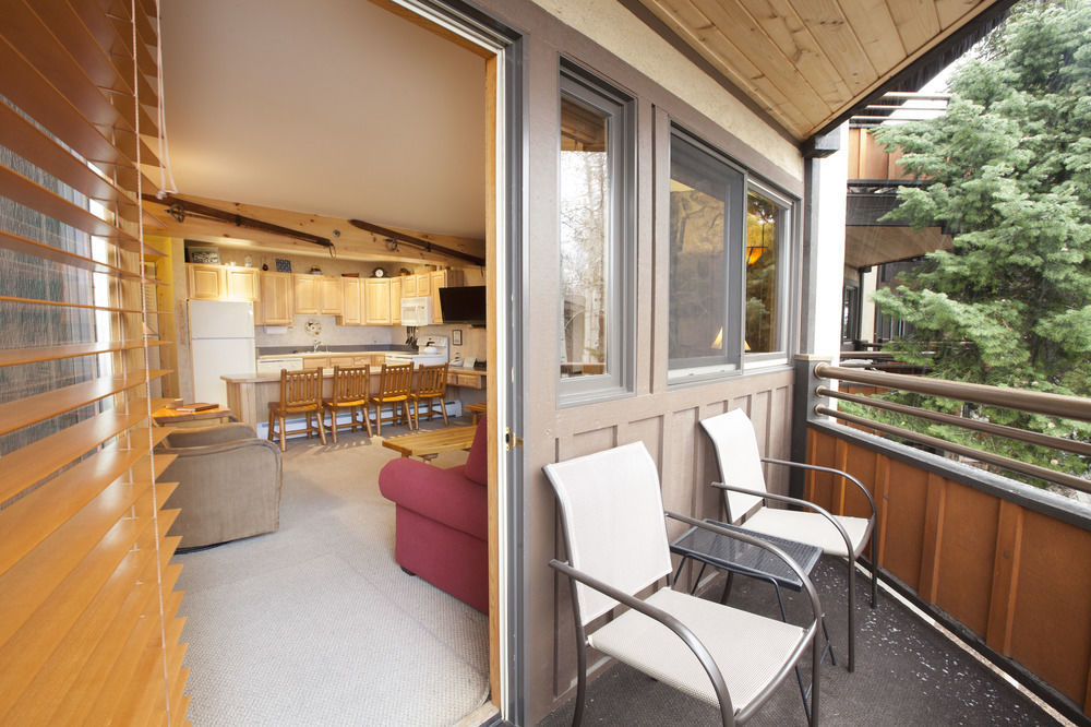 Laurelwood Condominiums スノーマス・ビレッジ エクステリア 写真